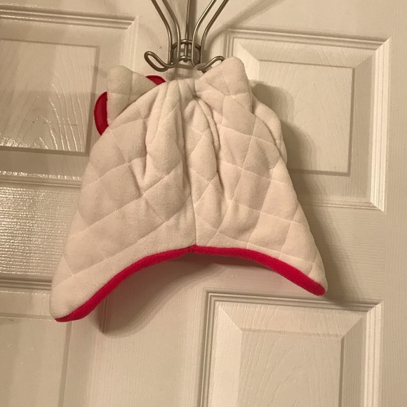 Hello kitty winter hat and gloves set - Picture 3 of 4